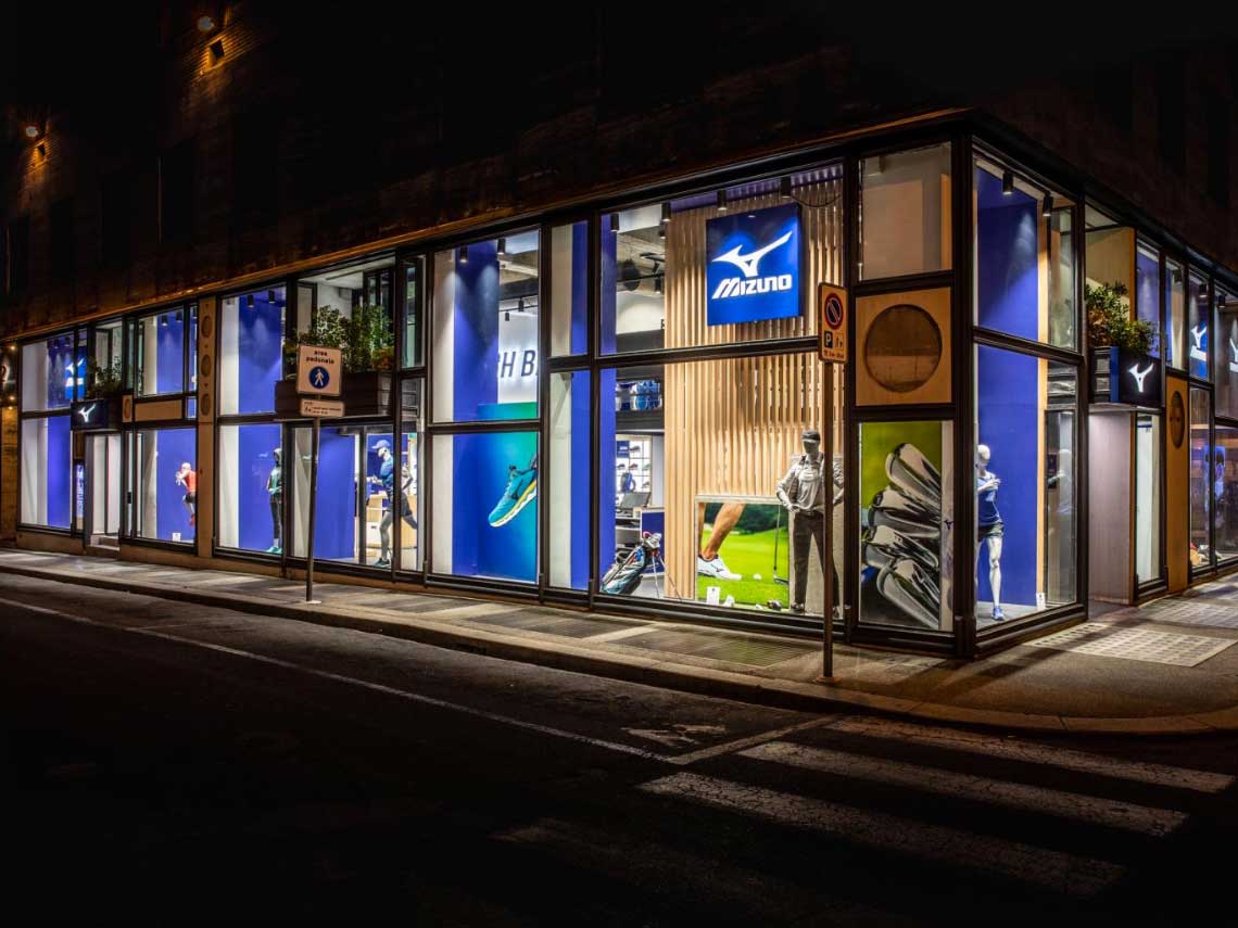 Un corner ispirato alle linee essenziali del design giapponese per il marchio preferito dei runners Mizuno
